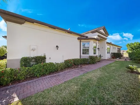 11200 SW Winding Lakes Circle Port St Lucie FL 34987