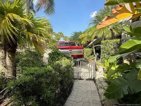 413 NW Chipshot Lane Port St Lucie FL 34986