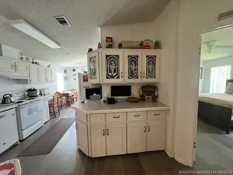 4221 72nd Street N West Palm Beach FL 33404