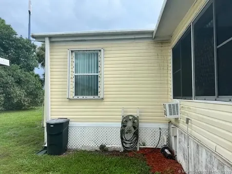 4221 72nd Street N West Palm Beach FL 33404