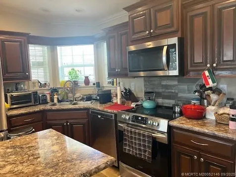 4241 Royal Manor Boulevard Boynton Beach FL 33436