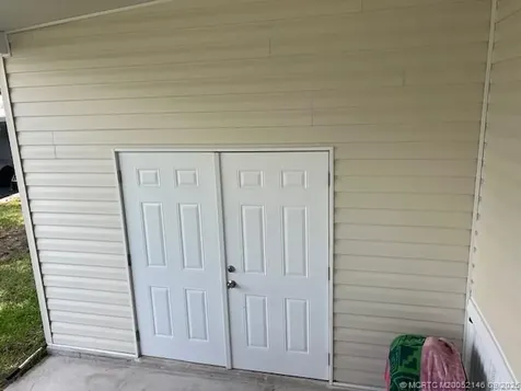 4241 Royal Manor Boulevard Boynton Beach FL 33436