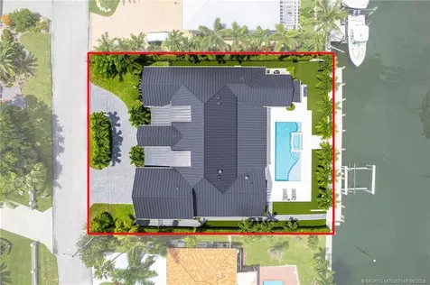 1110 Fairview Lane Riviera Beach FL 33404