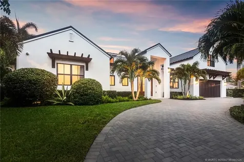 1110 Fairview Lane Riviera Beach FL 33404