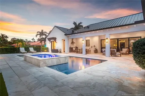 1110 Fairview Lane Riviera Beach FL 33404