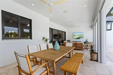 1110 Fairview Lane Riviera Beach FL 33404