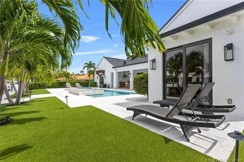 1110 Fairview Lane Riviera Beach FL 33404