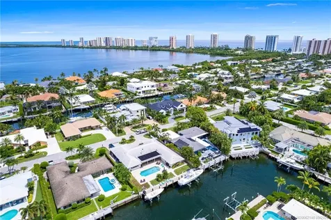 1110 Fairview Lane Riviera Beach FL 33404