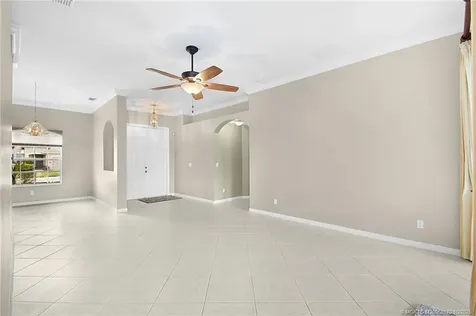 439 NW Sunflower Place Jensen Beach FL 34957