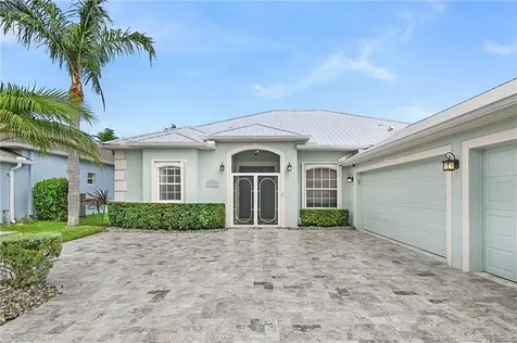 439 NW Sunflower Place Jensen Beach FL 34957