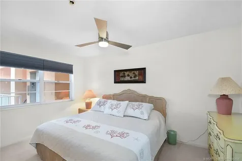 2950 SE Ocean Boulevard Stuart FL 34996