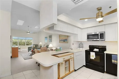 2950 SE Ocean Boulevard Stuart FL 34996