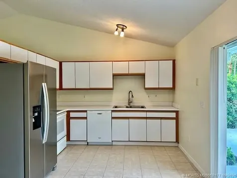1219 SW Bellevue Avenue Port St Lucie FL 34953