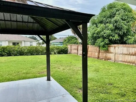 1219 SW Bellevue Avenue Port St Lucie FL 34953