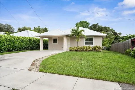 5030 SE Ebbtide Avenue Stuart FL 34997