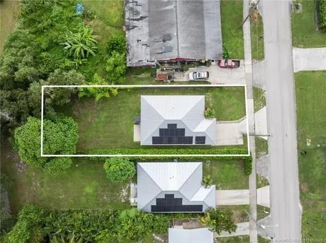 5030 SE Ebbtide Avenue Stuart FL 34997