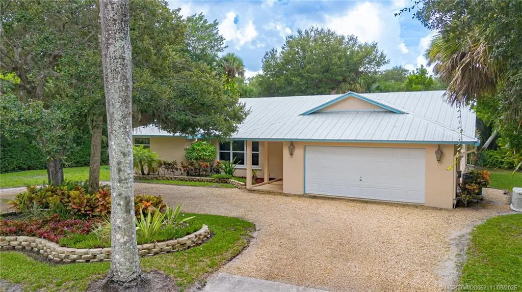 3418 SE Jamaica Lane Stuart FL 34997