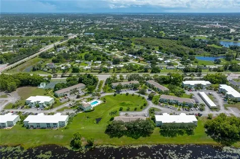 2109 SE Wild Meadow Circle Port St Lucie FL 34952