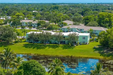 2109 SE Wild Meadow Circle Port St Lucie FL 34952