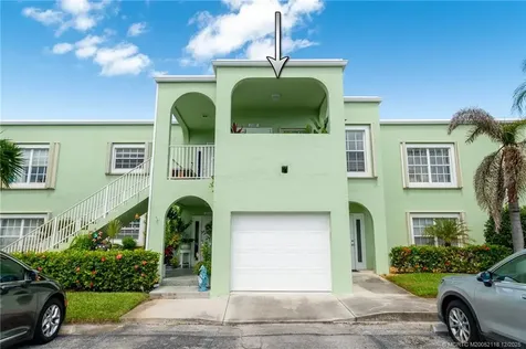 2109 SE Wild Meadow Circle Port St Lucie FL 34952