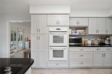 217 SE Oriole Avenue Stuart FL 34996