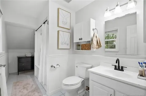 217 SE Oriole Avenue Stuart FL 34996