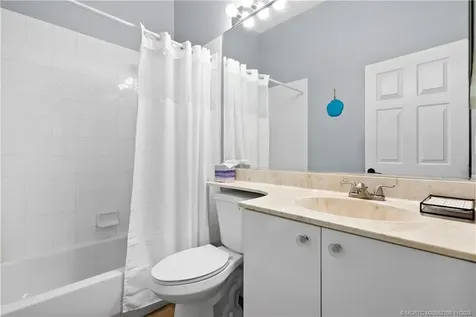 616 SW Lake Charles Circle Port St Lucie FL 34986