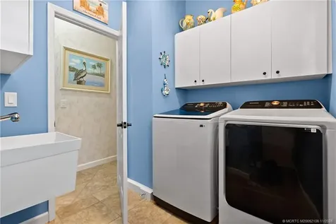 616 SW Lake Charles Circle Port St Lucie FL 34986