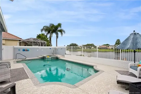 616 SW Lake Charles Circle Port St Lucie FL 34986