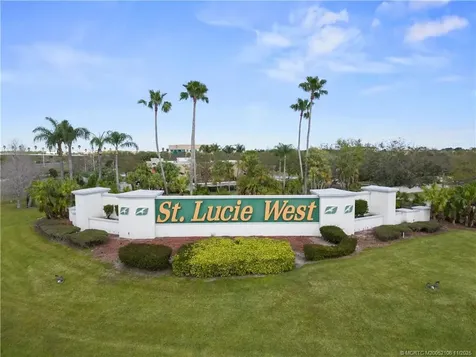 616 SW Lake Charles Circle Port St Lucie FL 34986