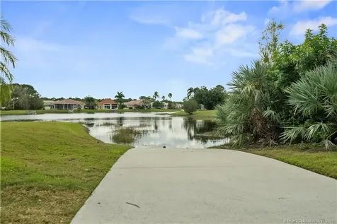 616 SW Lake Charles Circle Port St Lucie FL 34986