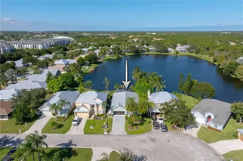 895 NW Sassafras Terrace Jensen Beach FL 34957