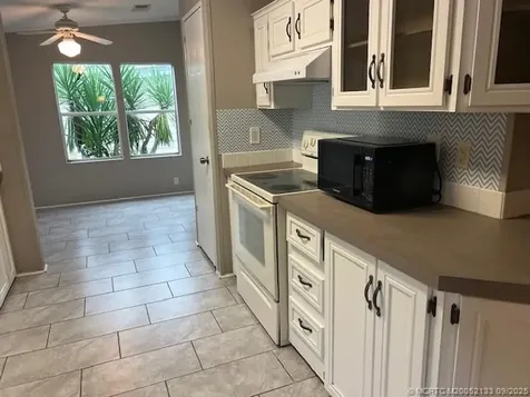 2555 Pga Boulevard Palm Beach Gardens FL 33410