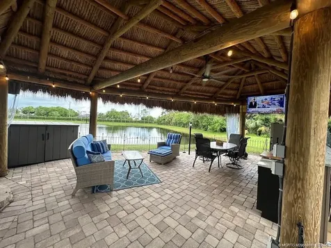 105 NW Boundary Drive Port St Lucie FL 34986