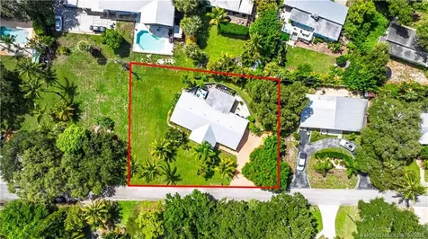 1964 NE Lake Place Jensen Beach FL 34957