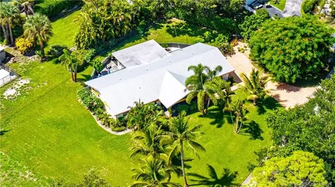 1964 NE Lake Place Jensen Beach FL 34957