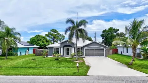 2077 SE Camden Street Port St Lucie FL 34952