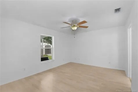 2077 SE Camden Street Port St Lucie FL 34952