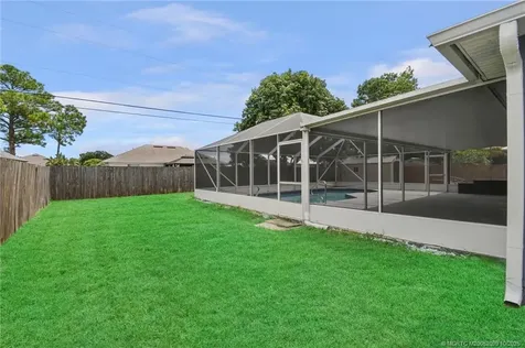 2077 SE Camden Street Port St Lucie FL 34952