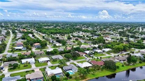 2077 SE Camden Street Port St Lucie FL 34952