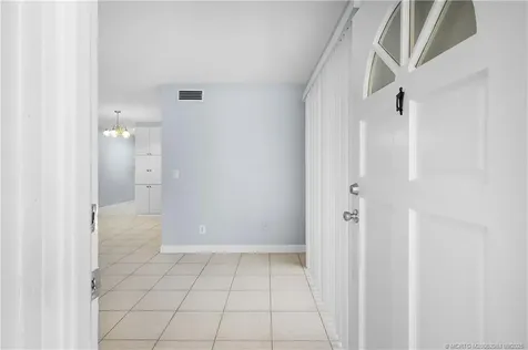 333 SE Martin Avenue Stuart FL 34996