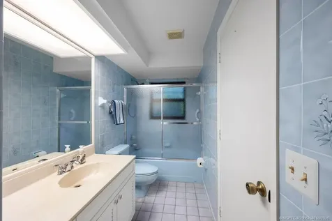 917 SW Abingdon Avenue Port St Lucie FL 34953