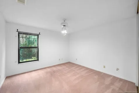 917 SW Abingdon Avenue Port St Lucie FL 34953