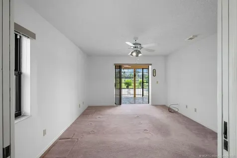 917 SW Abingdon Avenue Port St Lucie FL 34953