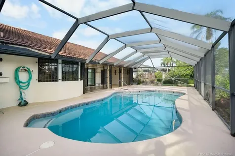 917 SW Abingdon Avenue Port St Lucie FL 34953