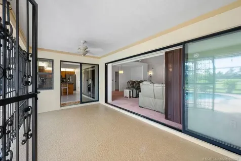 917 SW Abingdon Avenue Port St Lucie FL 34953