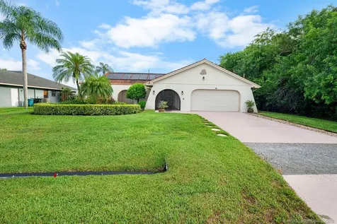 917 SW Abingdon Avenue Port St Lucie FL 34953