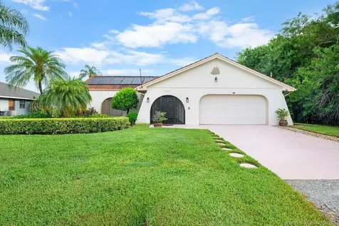 917 SW Abingdon Avenue Port St Lucie FL 34953
