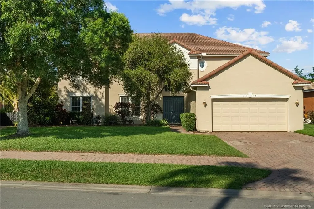 1915 SW Panther Trace Stuart FL 34997