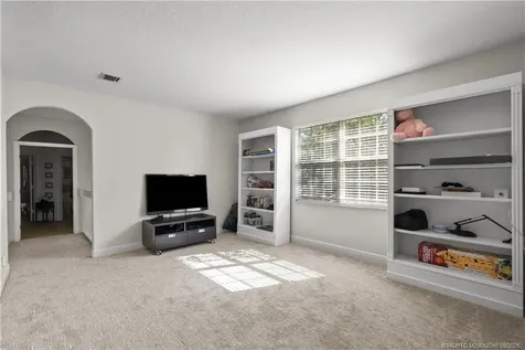 1915 SW Panther Trace Stuart FL 34997